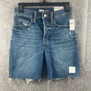 Old Navy Women’s Size 0‎ Extra High-Waisted Sky-Hi Button-Fly Ripped Jean Shorts